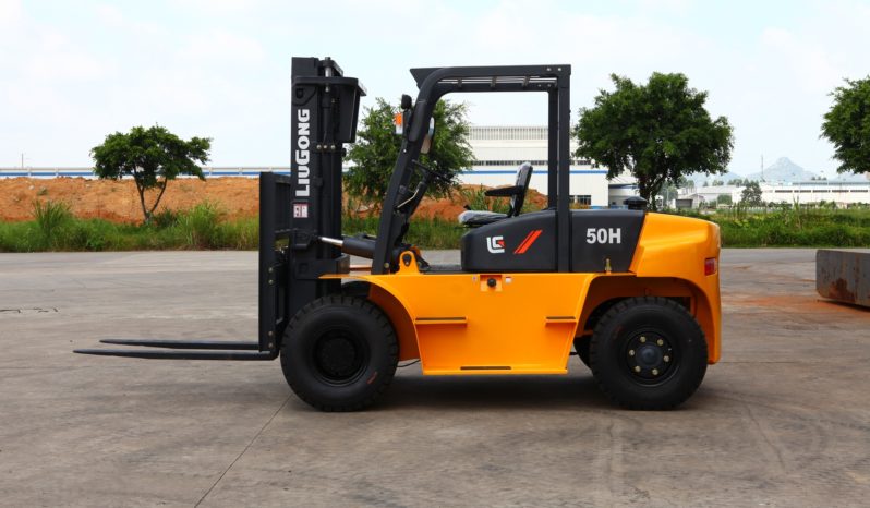  Xe nâng Diesel CLG2050H